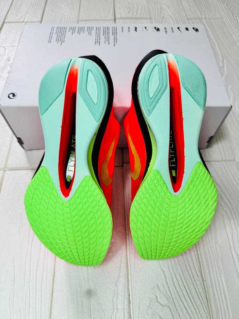 ナイキ ヴェイパーフライZoomX Vaporfly NEXT%4 24.5cm
