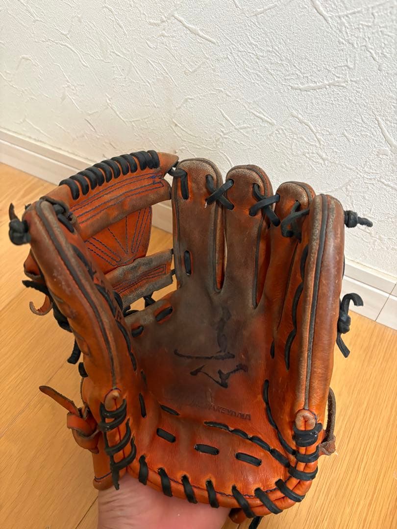 ハタケヤマ　内野硬式グローブ 右投げ用
