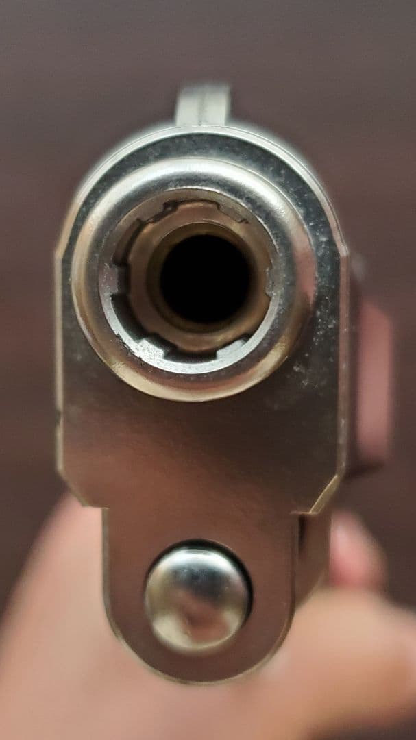 ともき　東京マルイ M92F クロームステンレス ガスブローバック