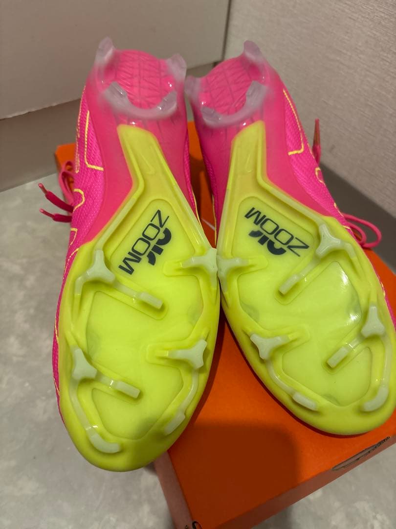 新品未使用　NIKE ZOOM VAPOR 15 ELITE FG P