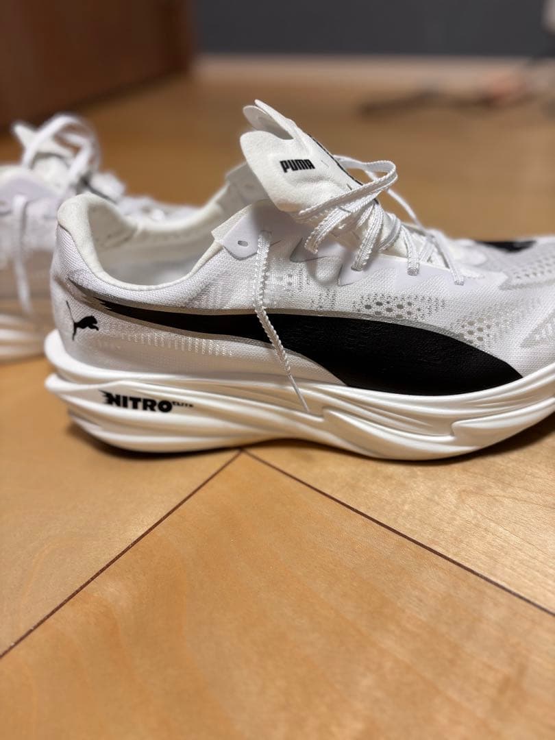 【美品】PUMA ディヴィエイトニトロエリート4 27.5cm 走行20km