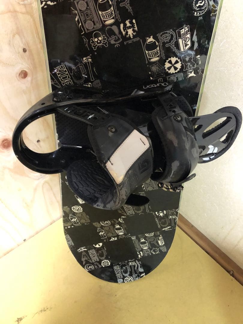 限界値引き RIDEスノーボードBurtonビンディングセット