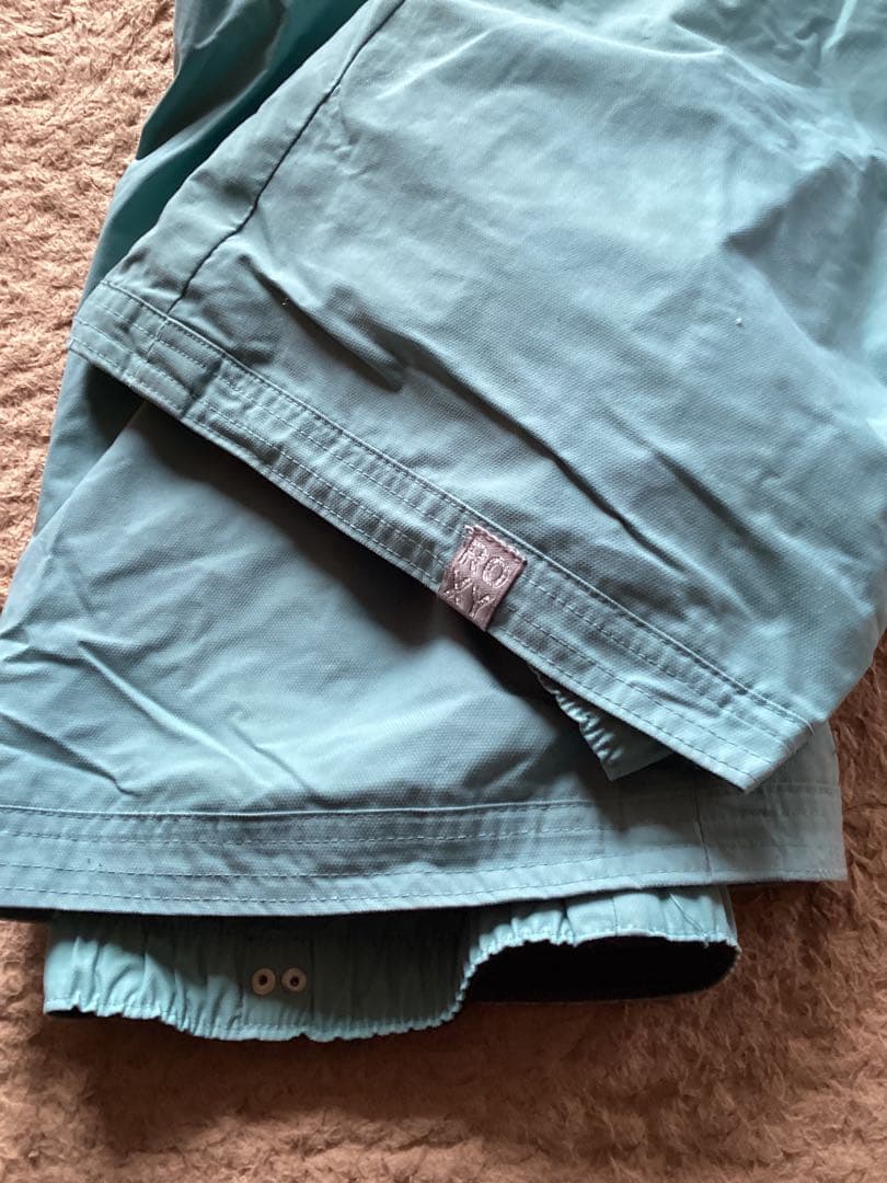 ROXYロキシーレディースＳスノボウェアスキーウェア