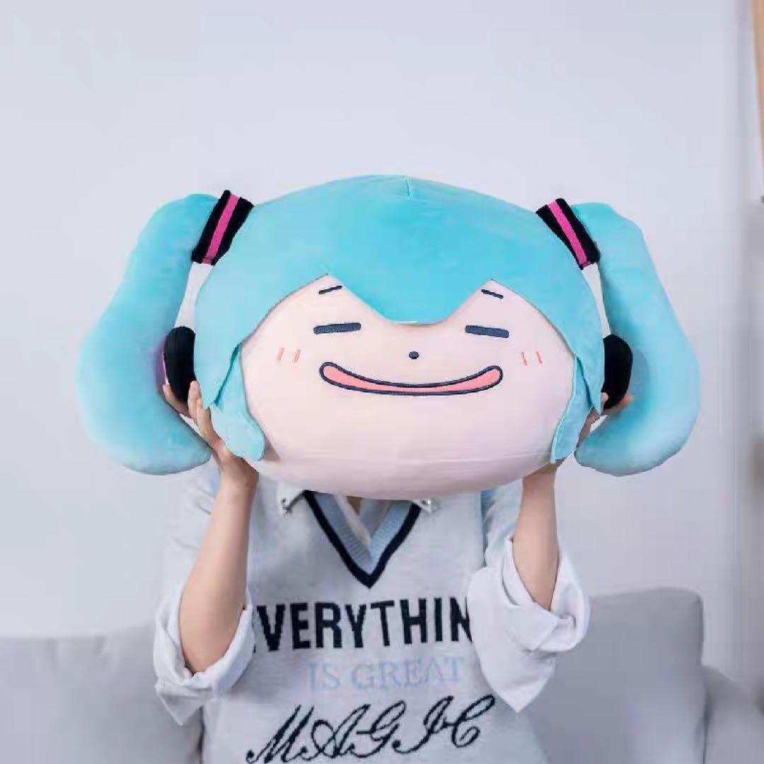 初音ミク　クッション　ぬいぐるみ　特大　mLL