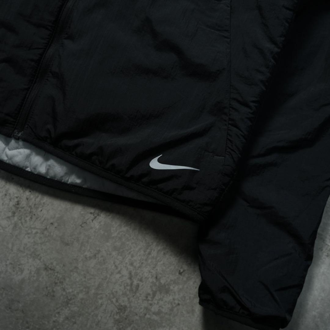NIKE エアロレイヤーフーディ メンズ ランニングジャケット中綿