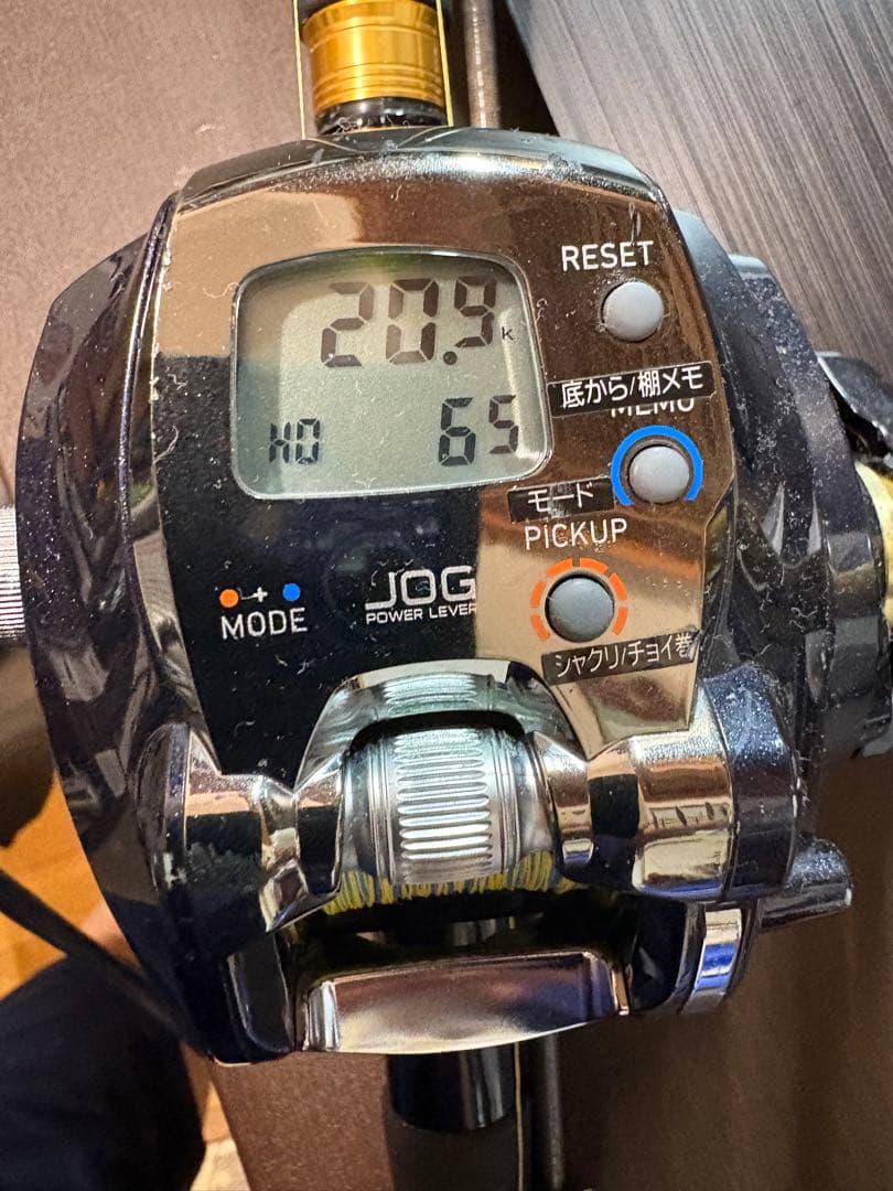 ユタ DAIWA LEOBRITZ 300Jデジタル表示 電動リール
