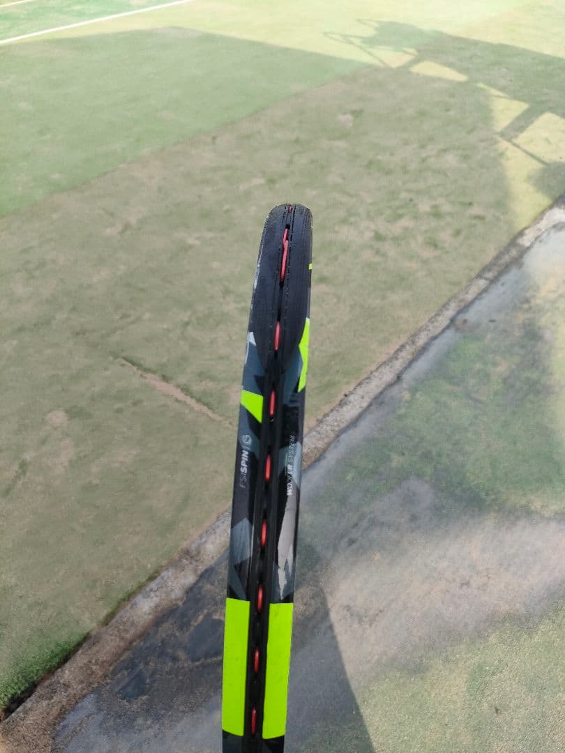 バボラ ピュアアエロ 100 babolat pure aero 2023