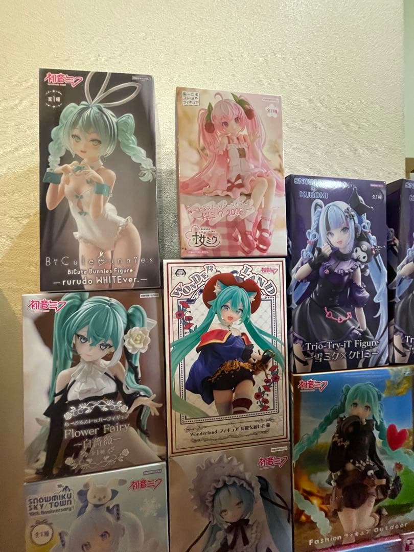 初音ミク　プライズ　フィギュア　 14点　まとめ　クロミ　ヴィンテージ　チロル他