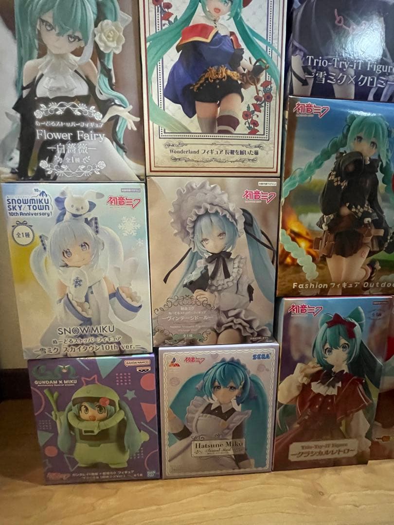 初音ミク　プライズ　フィギュア　 14点　まとめ　クロミ　ヴィンテージ　チロル他