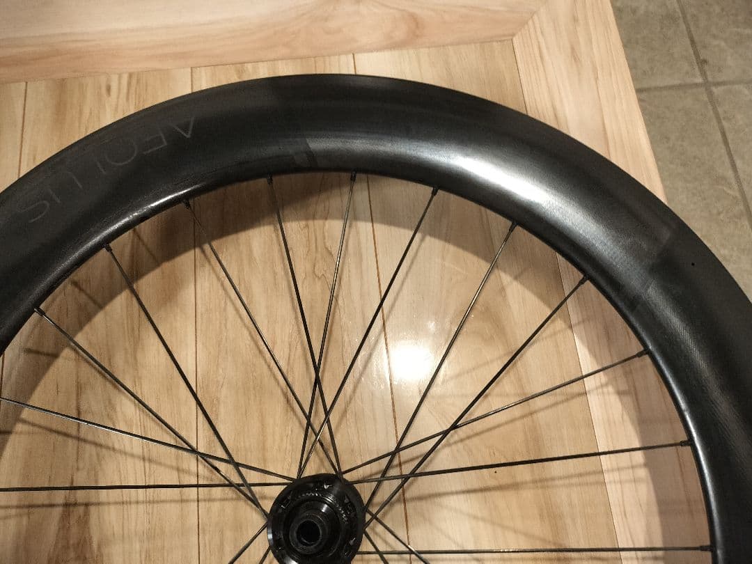 ライ　Bontrager Aeolus RSL75 ホイール