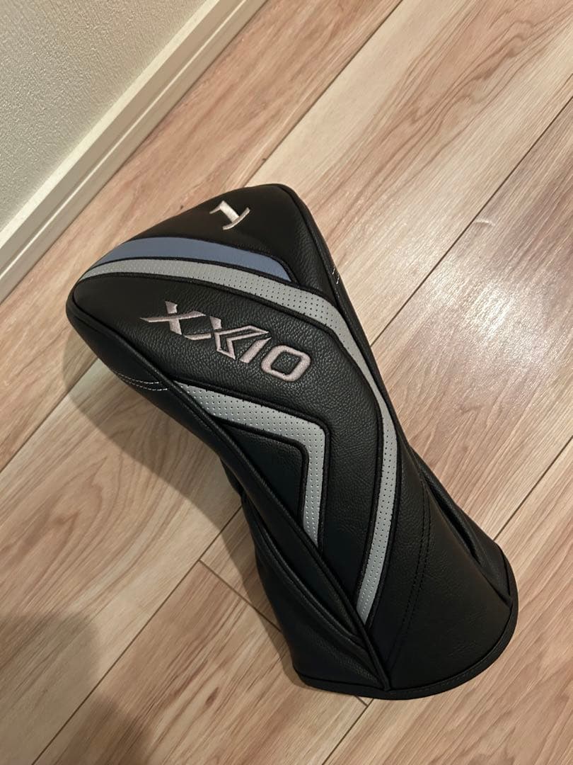 ゼクシオ14ドライバー新作！XXIO14。フレックス R 10.5度　右利き用