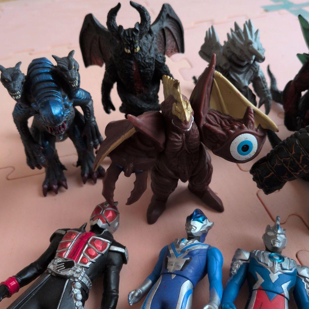 ウルトラマンフィギュアセット多数