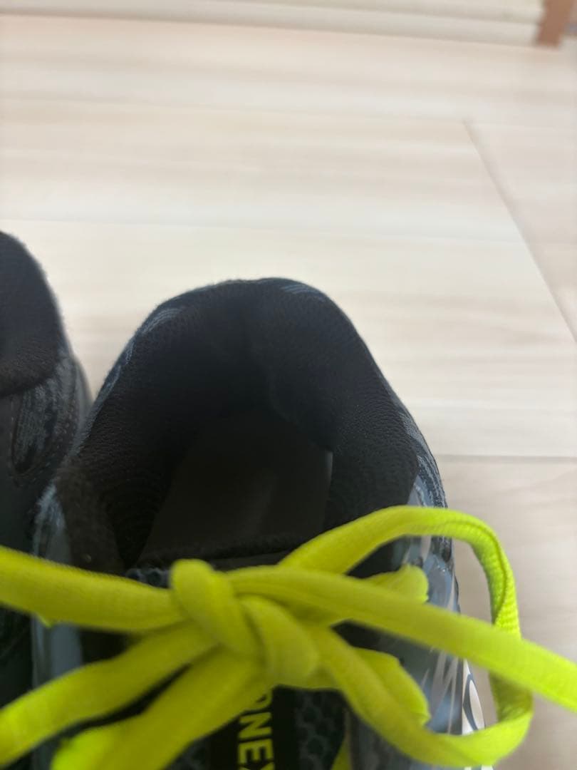 美品 ヨネックス バドミントンシューズ 840ミッド 23.5cm YONEX