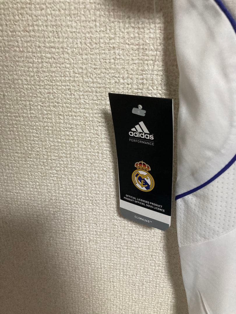 adidas レアル・マドリードユニホーム　US Mサイズ 未使用品