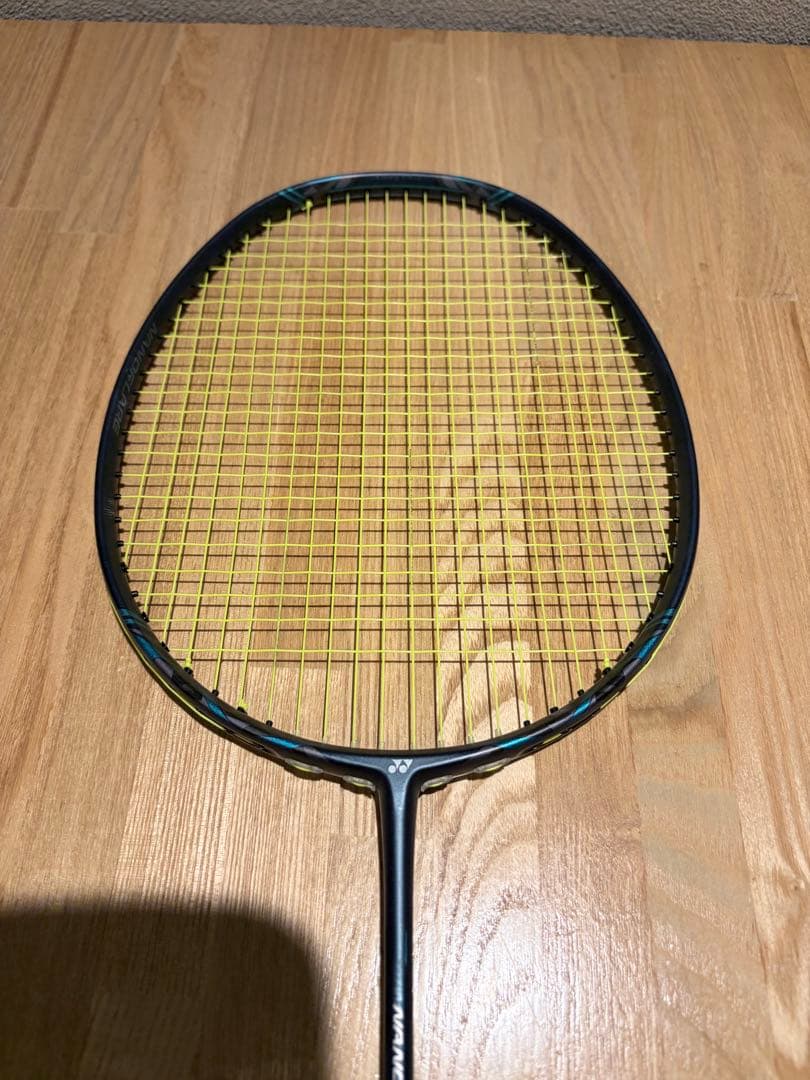 YONEX ナノフレア800プロ 4UG6