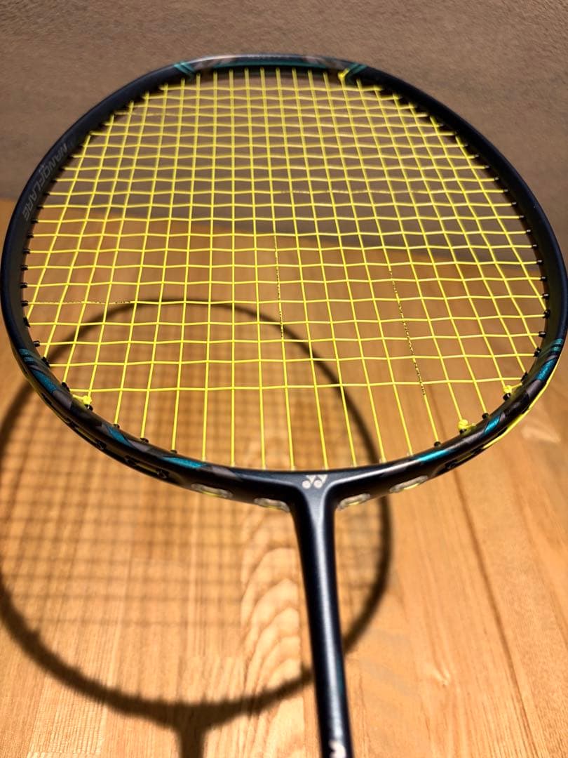 YONEX ナノフレア800プロ 4UG6