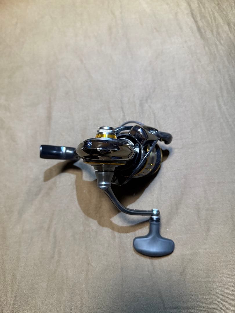 トラブル防止価格！ルビアスエアリティーLT3000-XH スピニングリールOH済