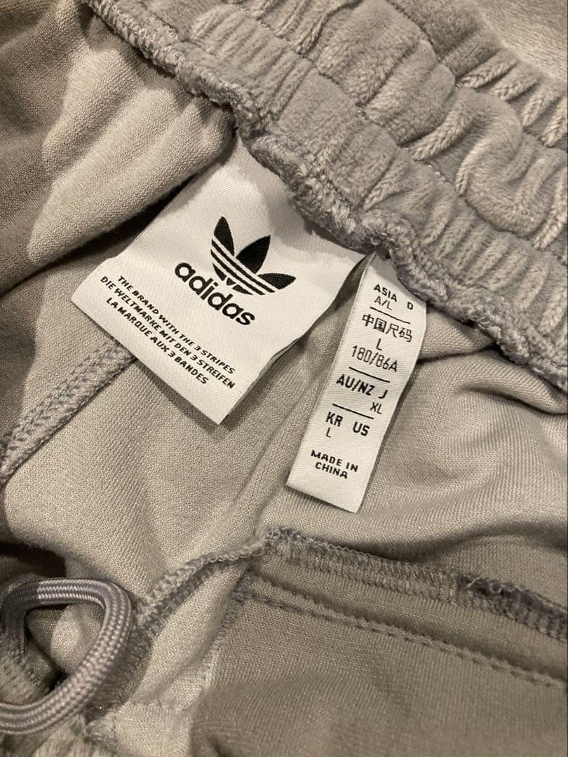 adidas originals ベロアパンツ　グレーXL