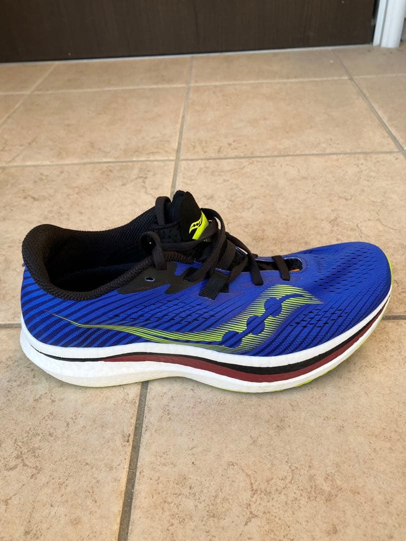 Saucony エンドルフィンプロ2 26.5センチ　ランニングシューズ