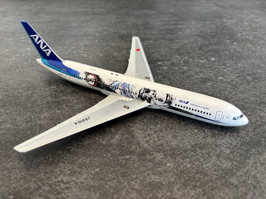 ANA ボーイング767 鬼滅の刃 モデルプレーン