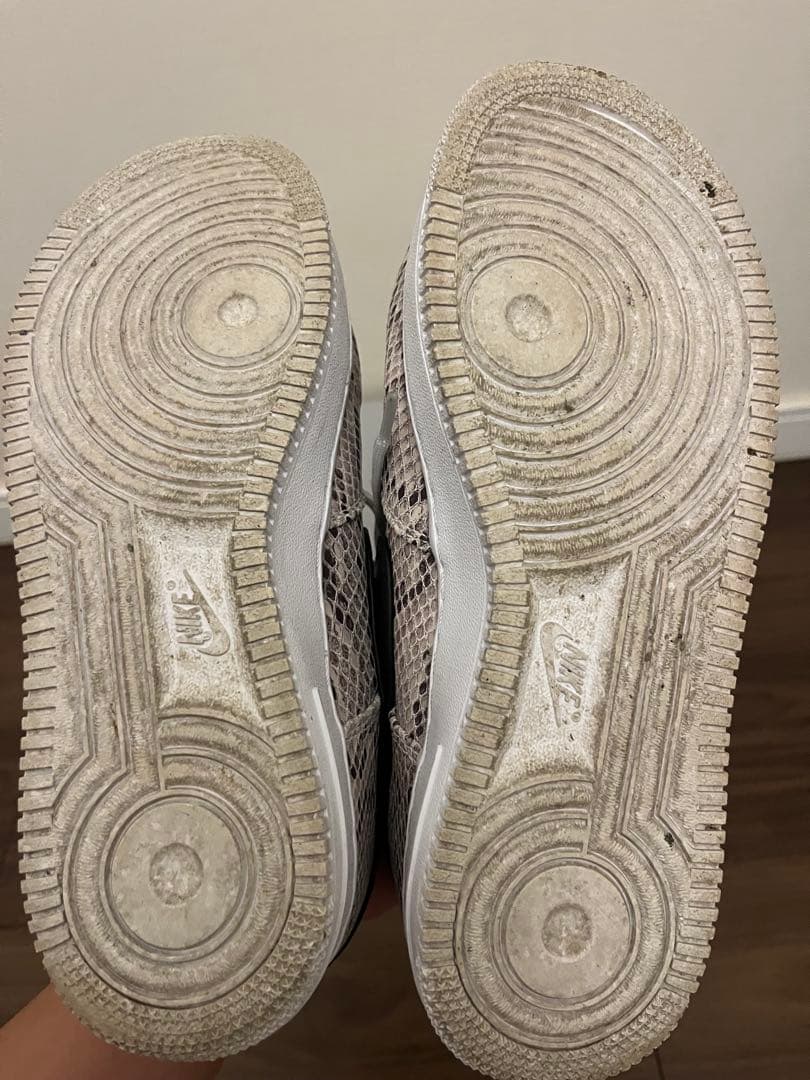 NIKE Air Force 1 スネーク柄