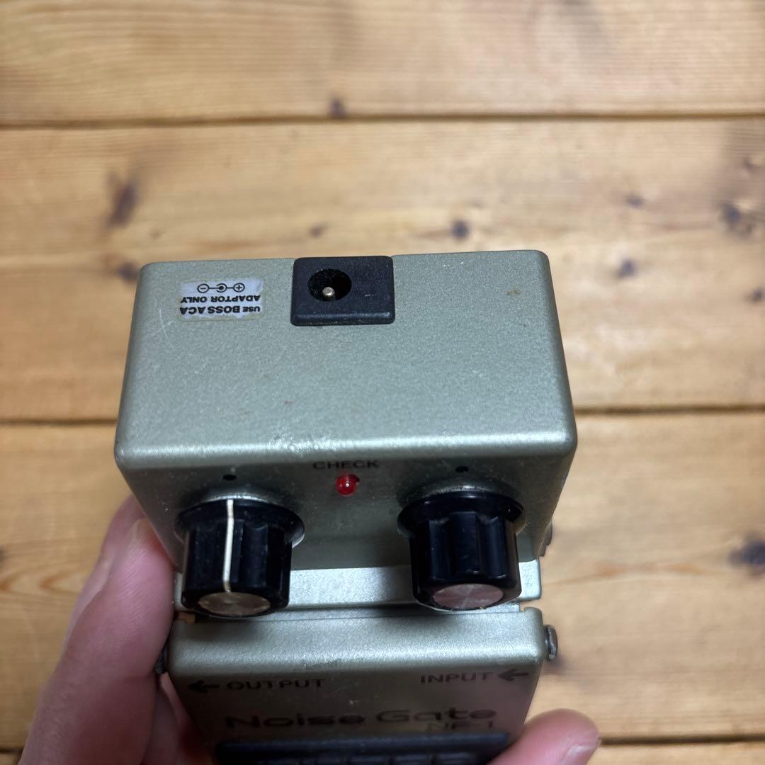 ギター BOSS noise gate NF-1