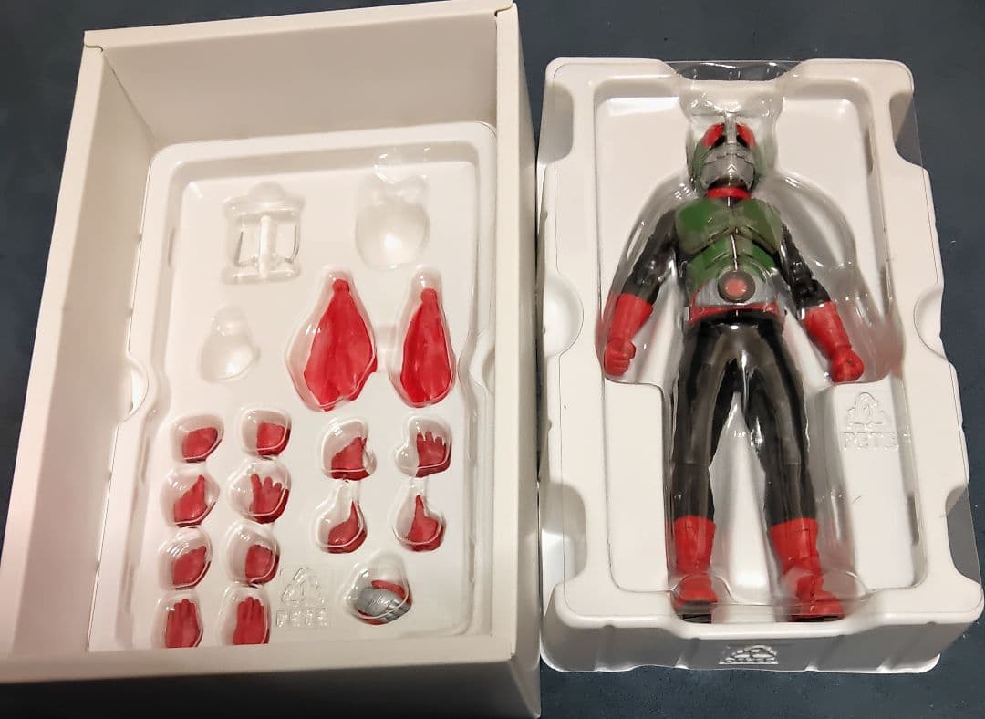 S.H. Figuarts 真骨彫製法　仮面ライダー新2号　欠品あり
