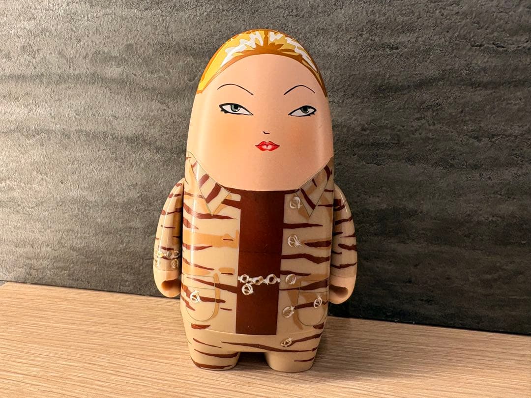 【未使用】VISIONAIRE kidrobot プレミアムヴィジョネア