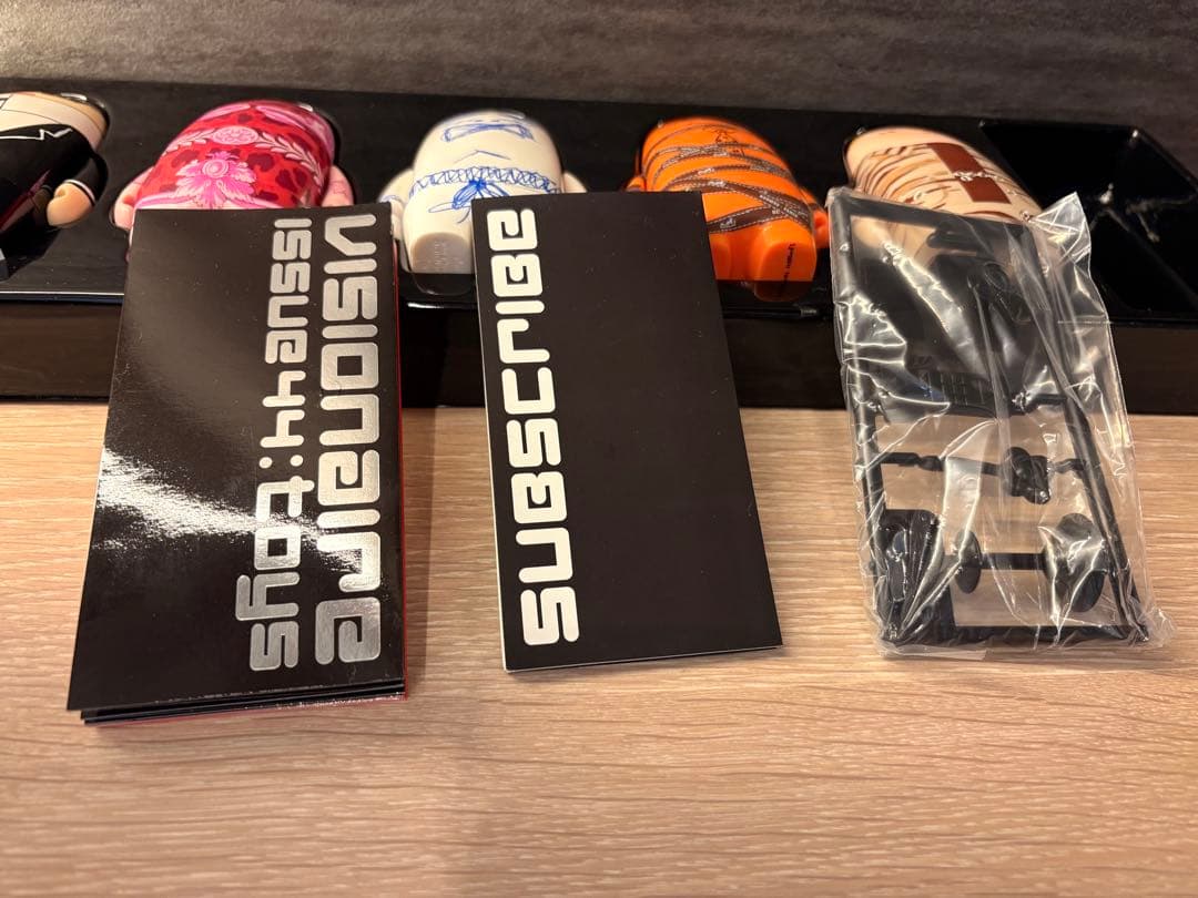 【未使用】VISIONAIRE kidrobot プレミアムヴィジョネア