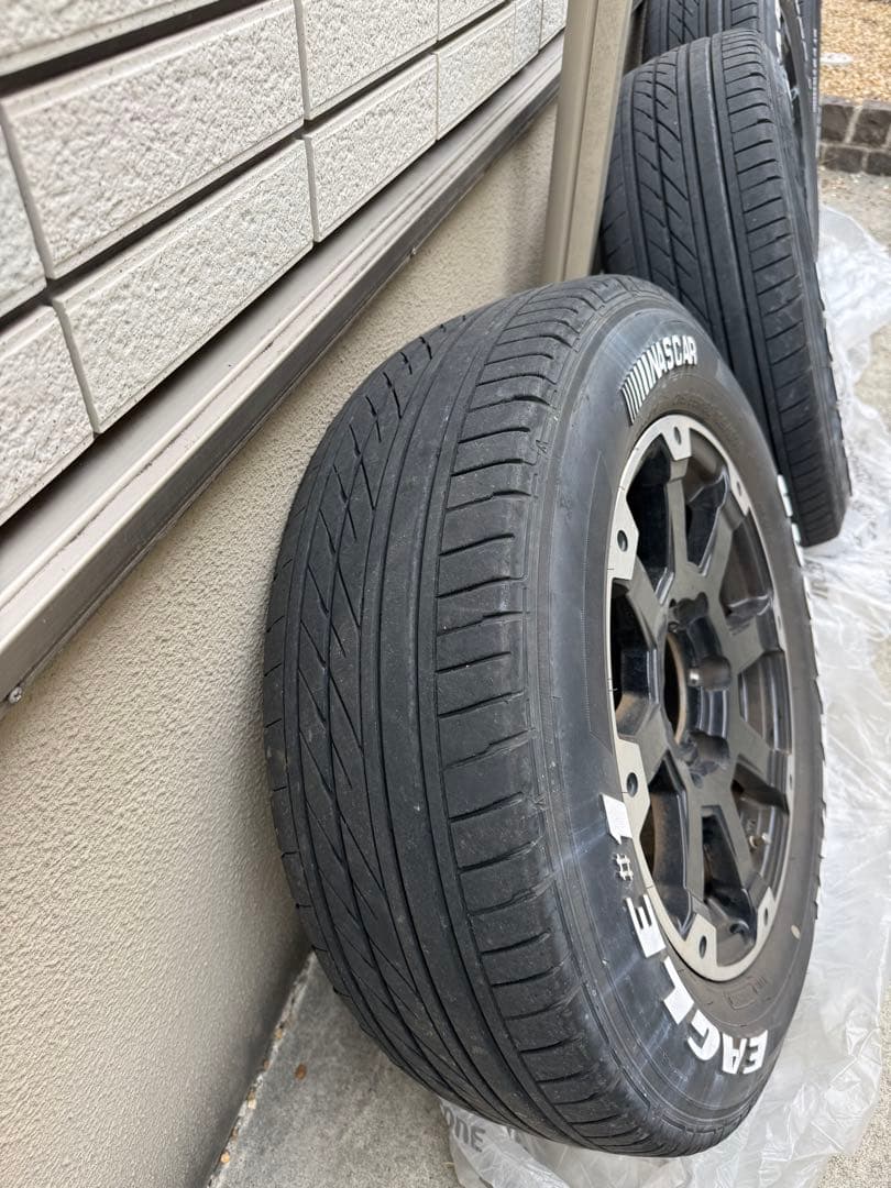 ハイエース 16インチ タイヤホイールセット