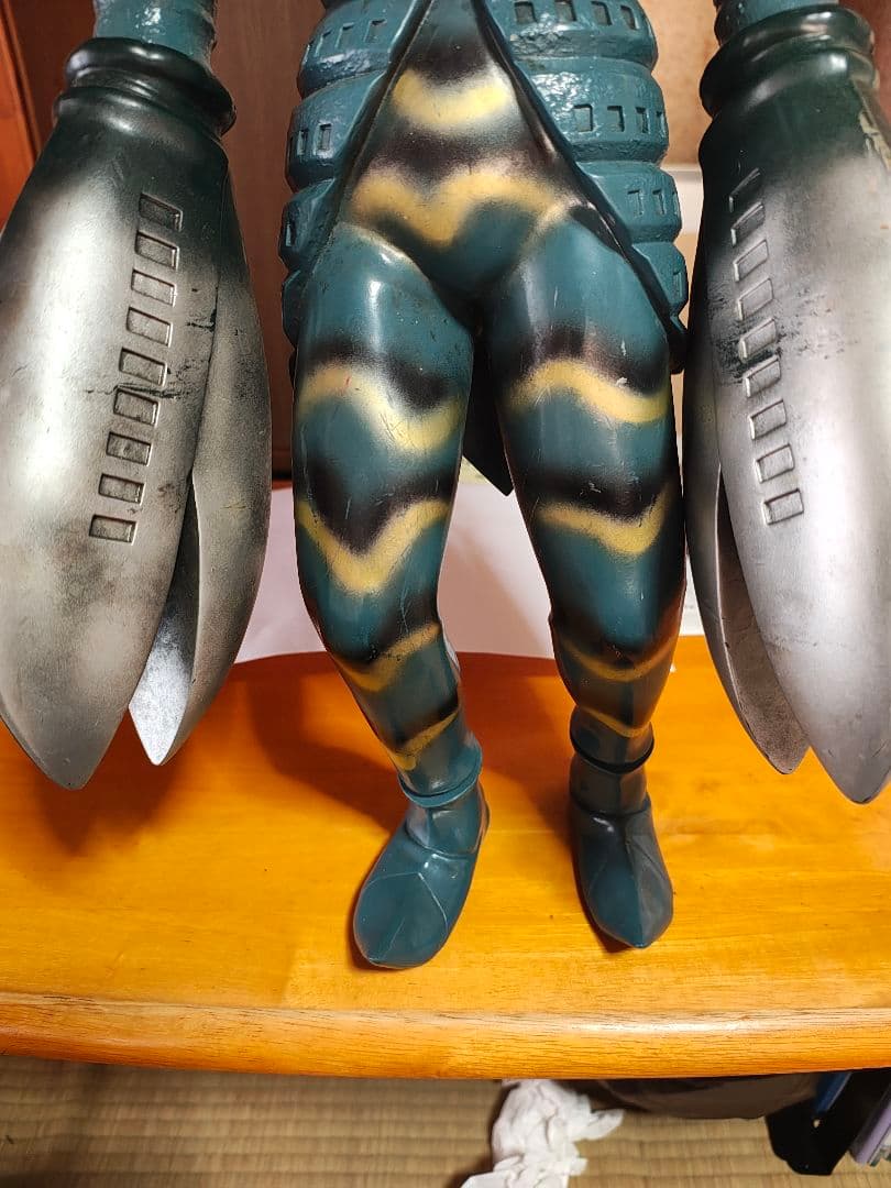 大迫力 BANDAI ジャイアントスケール バルタン星人 フィギュア 特大