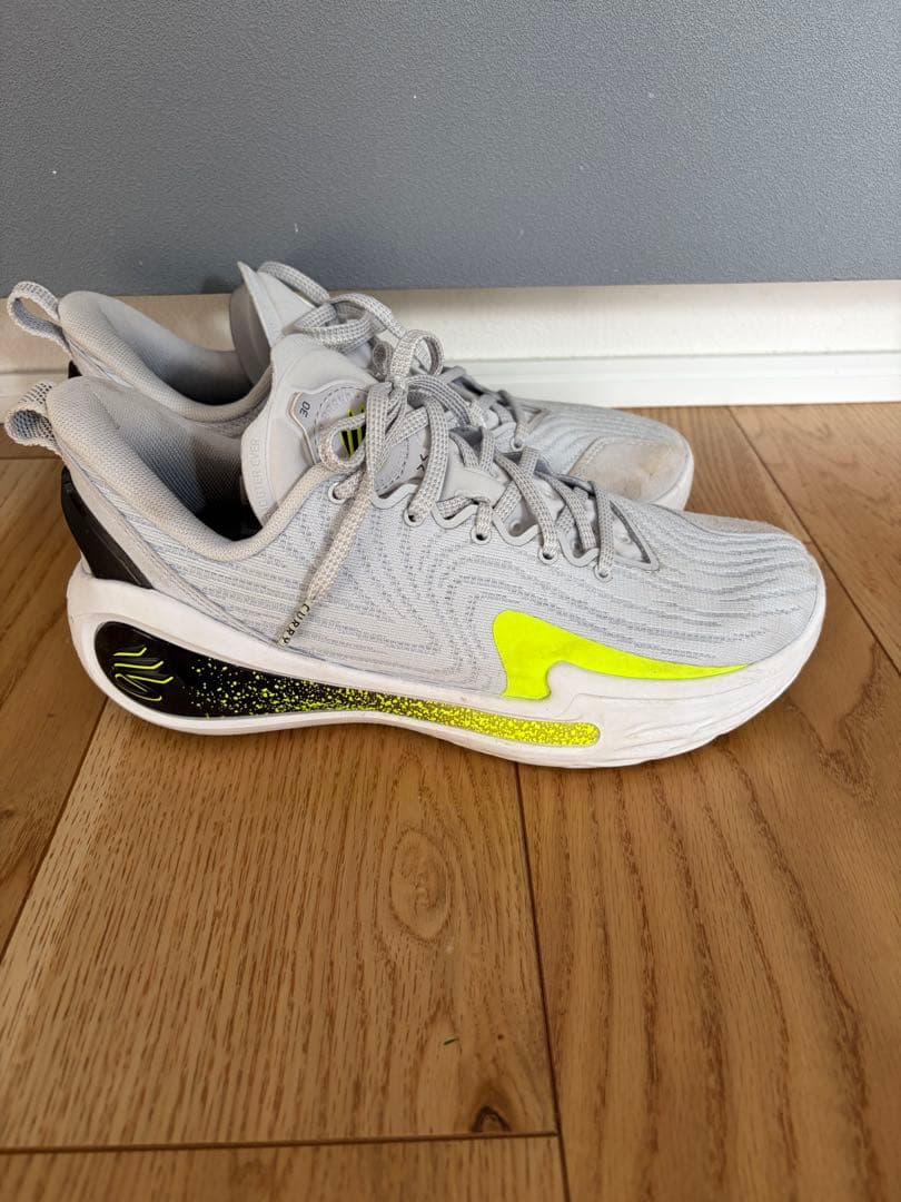 UNDER ARMOUR CURRY12'GRAVITY' 25㎝