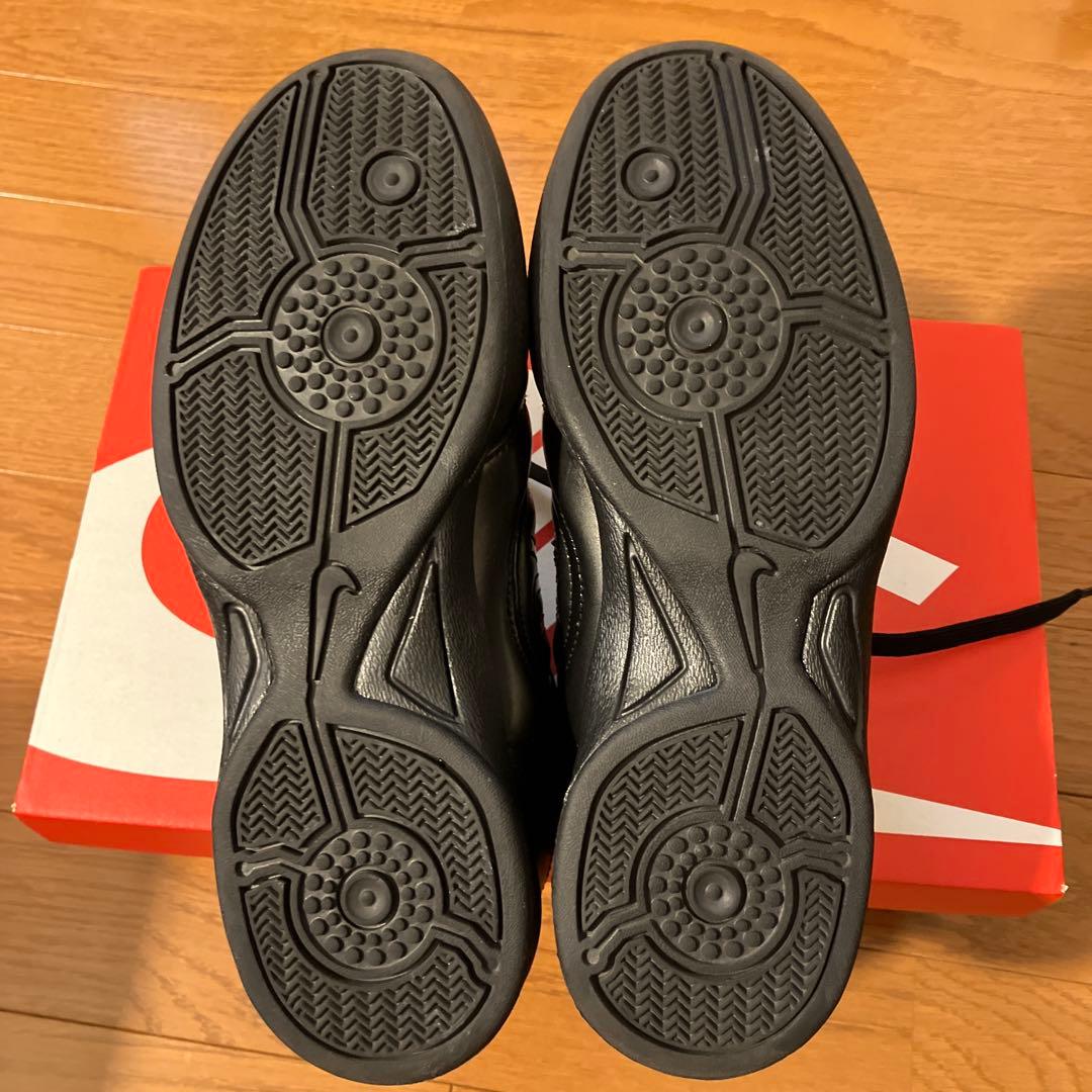 Nike ナイキ　トータル90 フットサルスニーカー