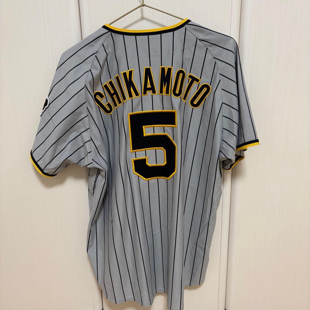 阪神タイガース　近本光司　ユニフォーム