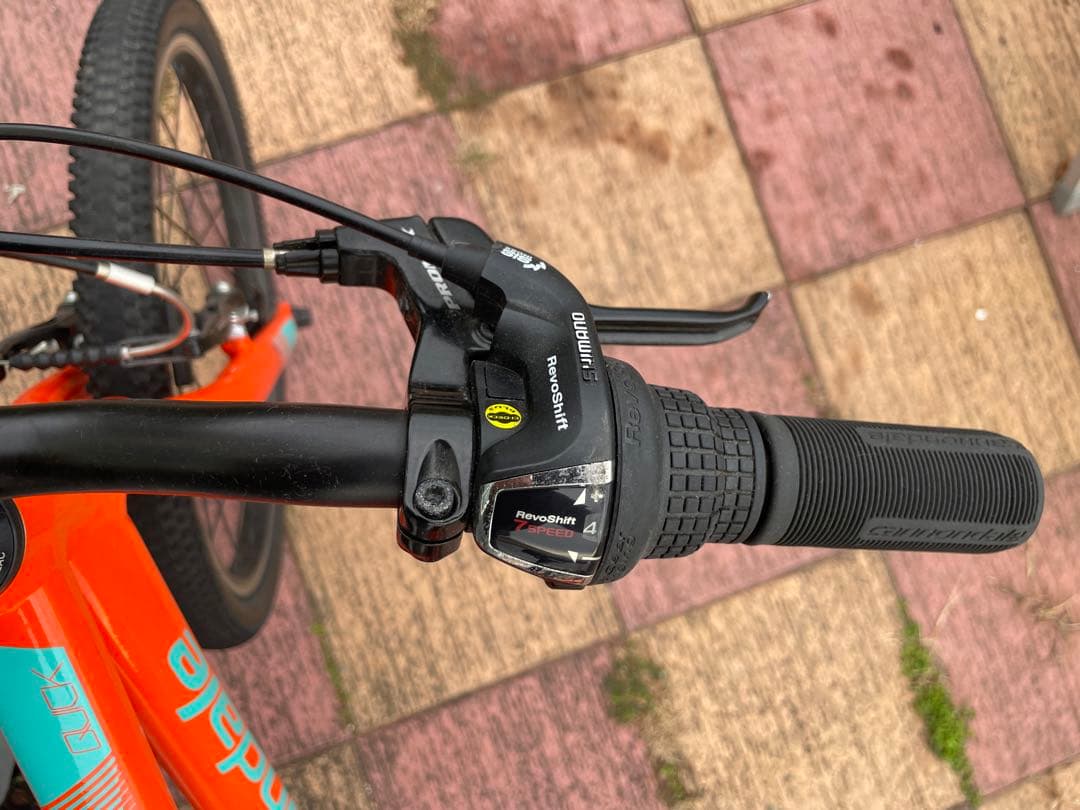 キャノンデール　QUICK ２０インチ　キッズ　自転車