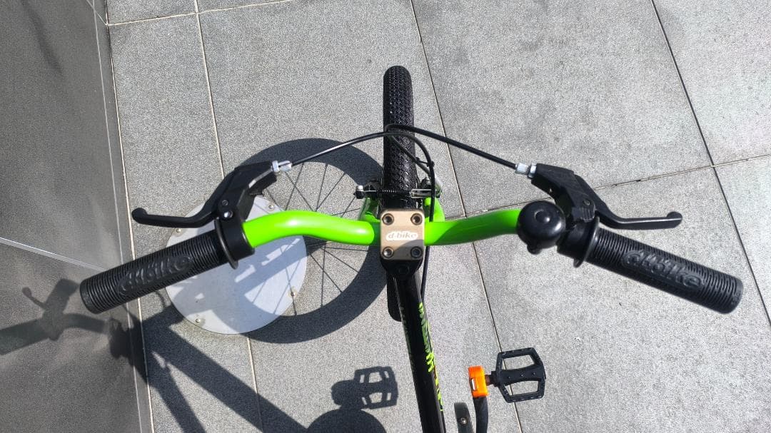 d-bike Master III 18インチ BK / GR 子供用自転車