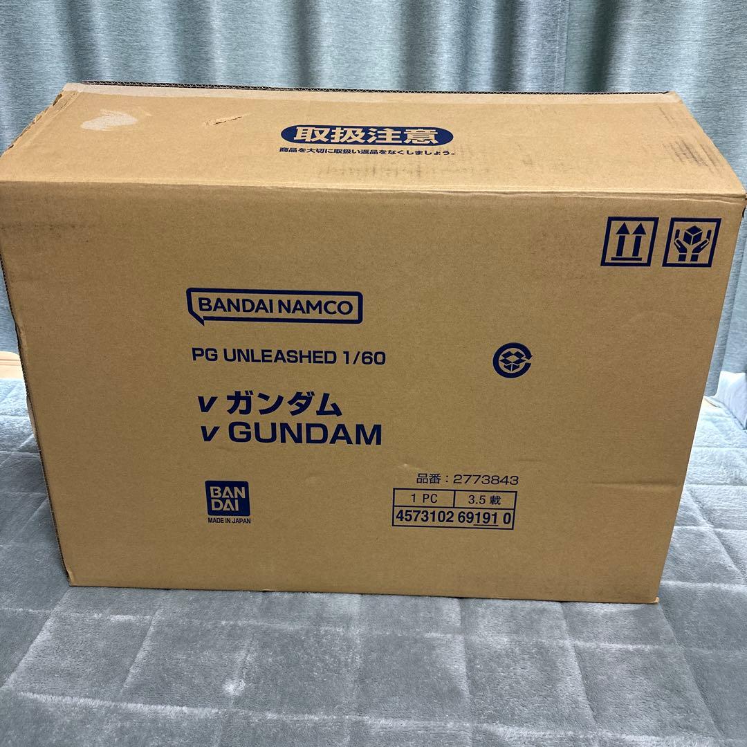 ロボット BANDAI PG UNLEASHED RX-93 v GUNDAM