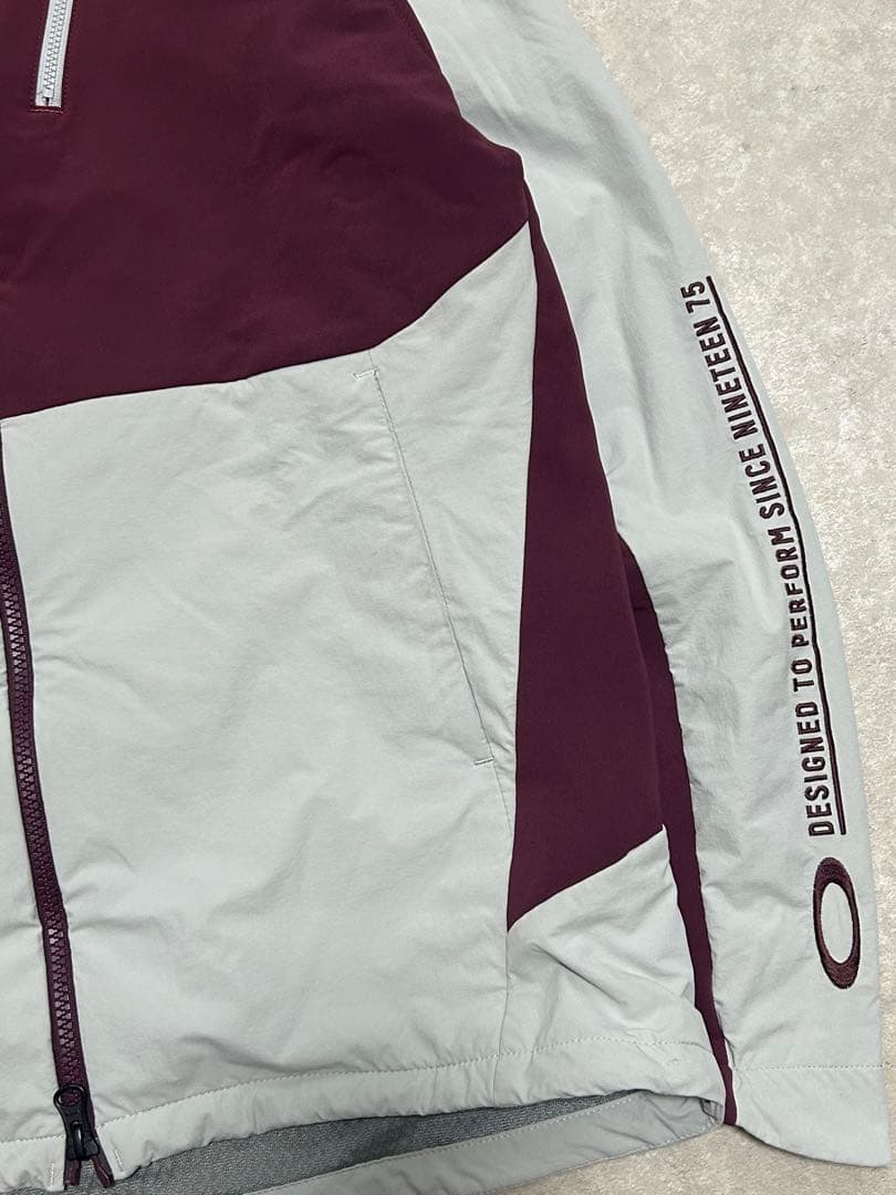 極美品 OAKLEY 2WAY ウインドジャケット　吸湿発熱　M