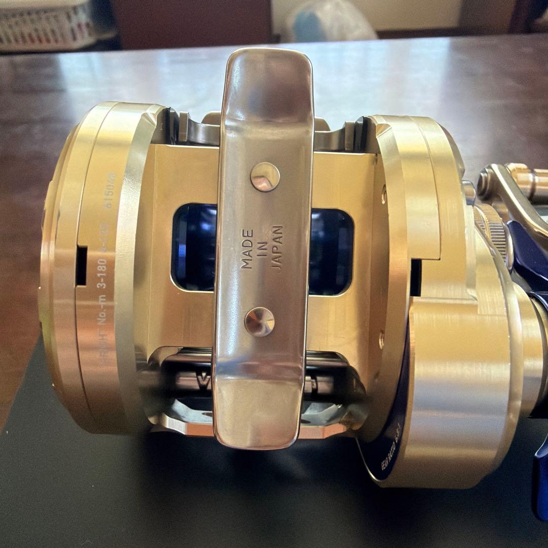 DAIWA MILLIONAIRE BASARA 両軸リール200H右ハンドル