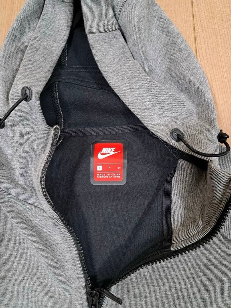 【NIKE(ナイキ)】テックフリース上下(ウィメンズ)S