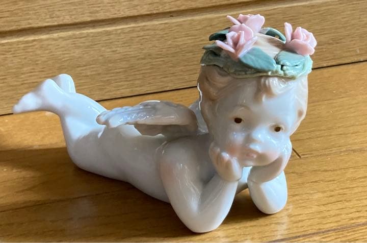 天使　陶器　エンジェル　蝶々　薔薇の草冠　レトロ