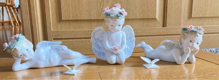 天使　陶器　エンジェル　蝶々　薔薇の草冠　レトロ