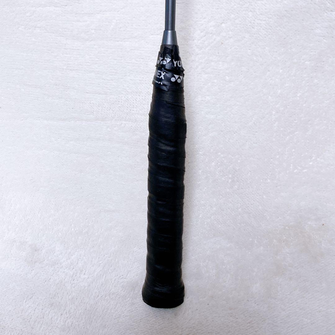 美品　YONEX　ARCSABER 2i　アークセイバー2i　3UG5　ガット無