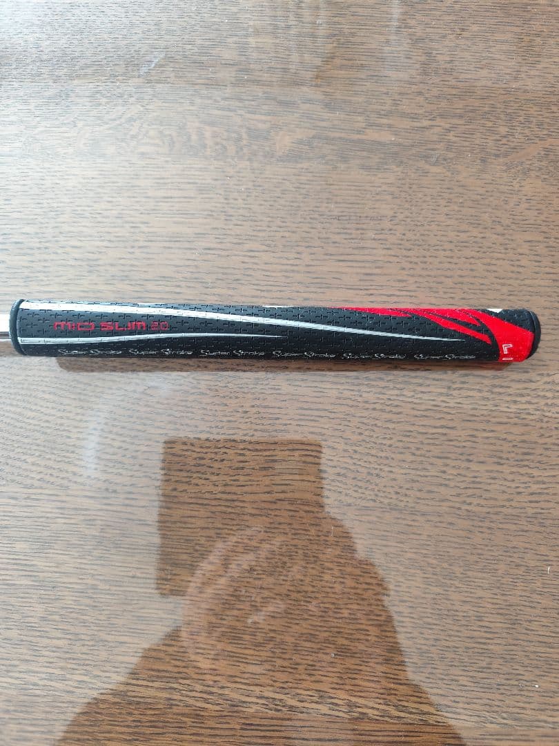 オデッセイ ホワイトホットRX ロッシー ヘッドカバー付　グリップ交換済み