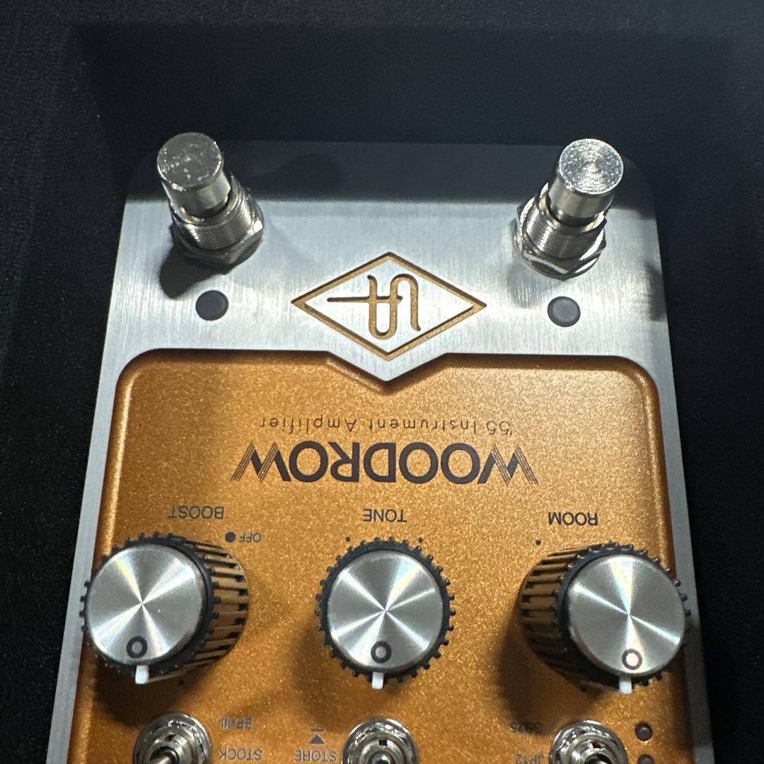 ギター UNIVERSAL AUDIO UAFX WOODROW