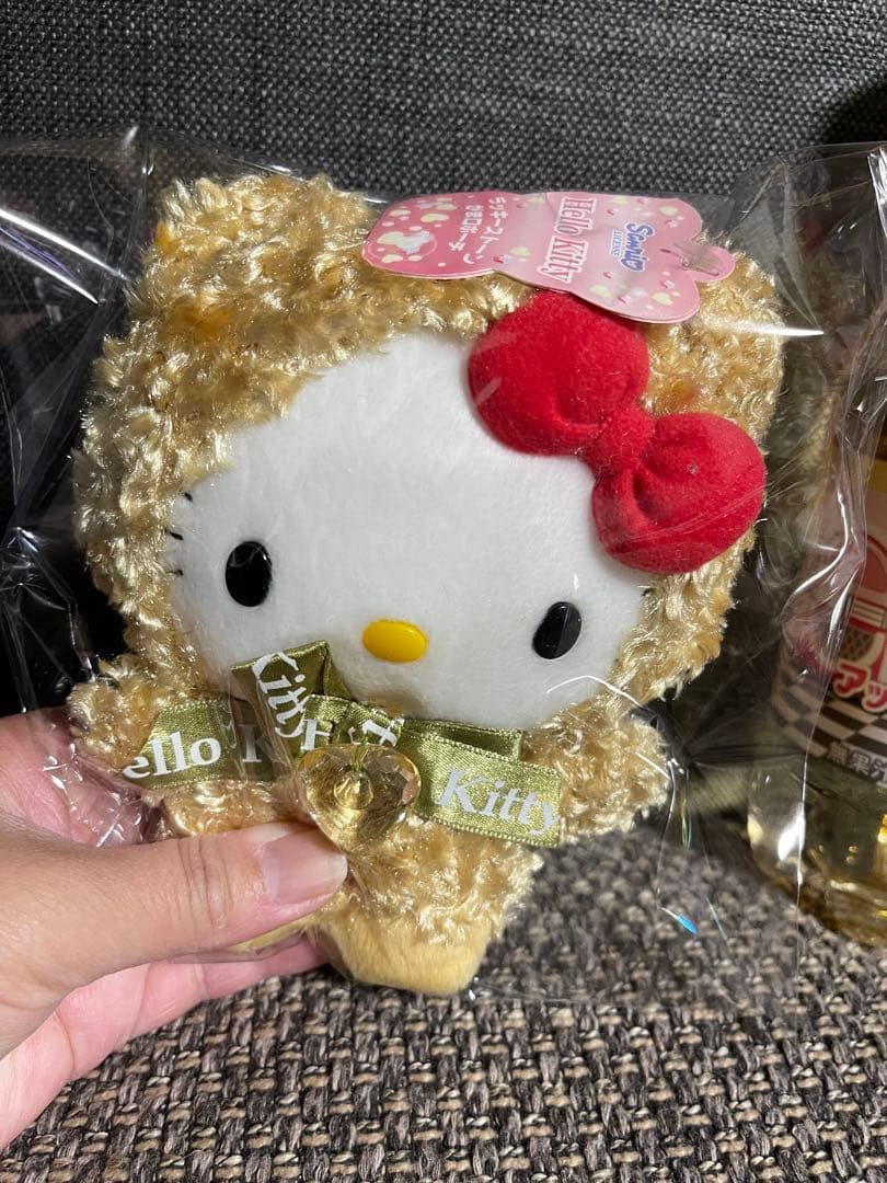 ハローキティ フード付きぬいぐるみがま口ケース