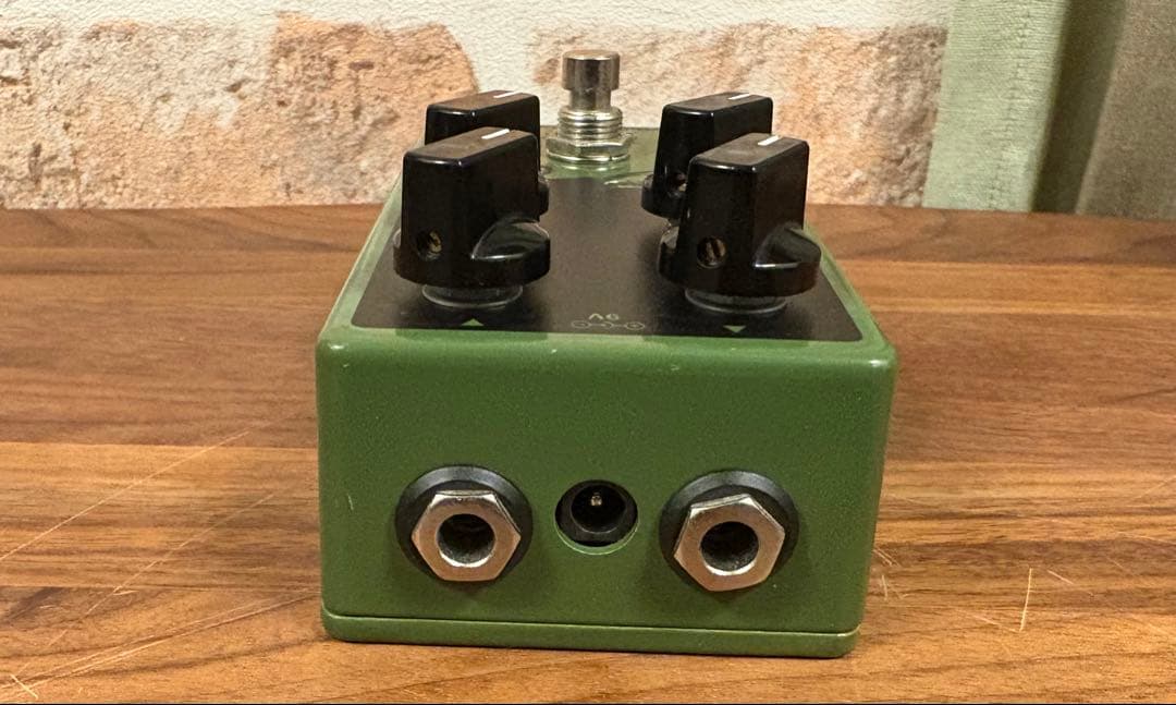 ギター EarthQuaker Devices / Hoof Army green