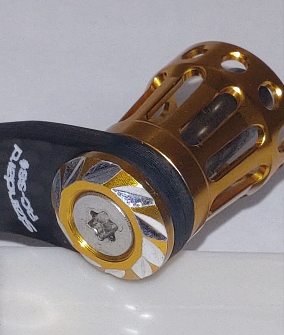 美品　スタジオコンポジット　RC-SS41 ダイワ用　ゴールド　廃盤・希少品