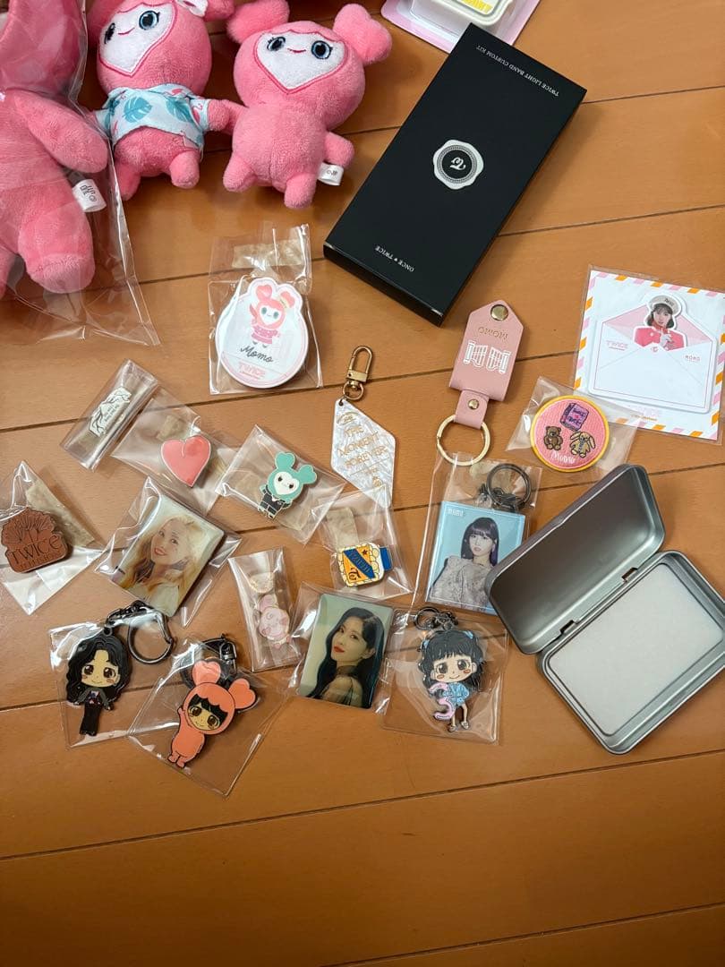 TWICE モモグッズ集