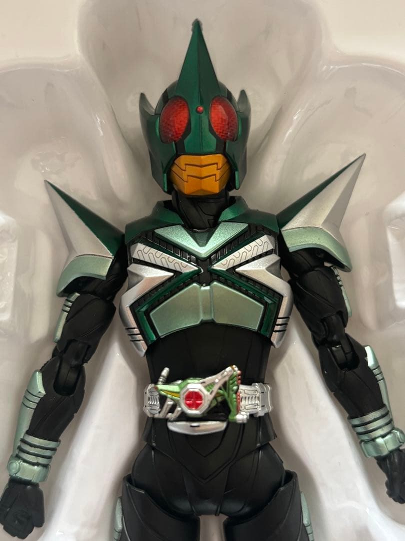 真骨彫製法　仮面ライダーキックホッパー
